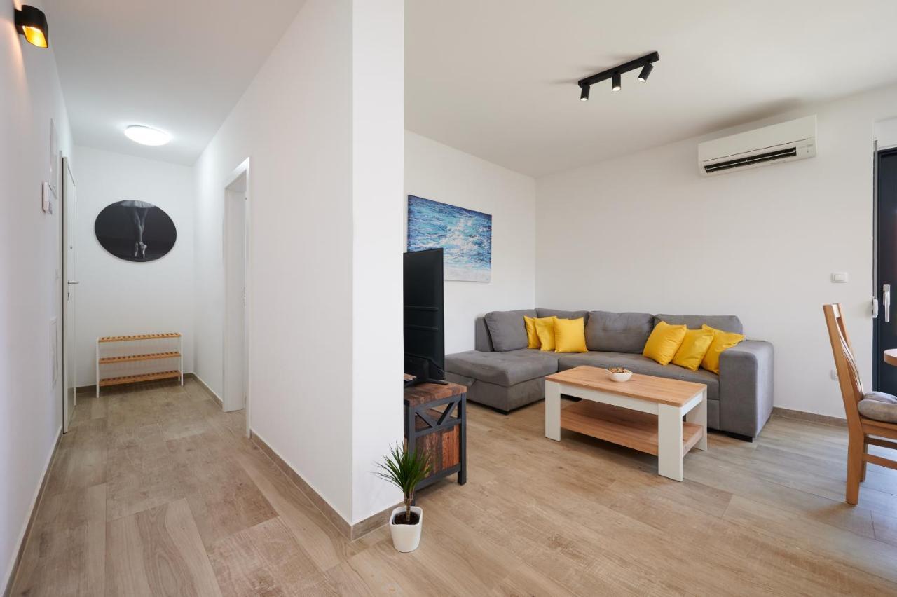 Zen Apartment Trogir Exterior photo