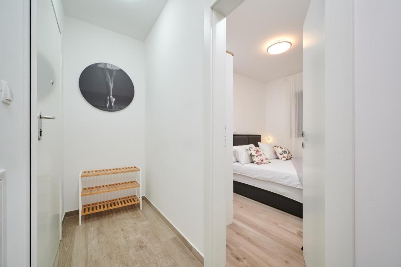 Zen Apartment Trogir Exterior photo